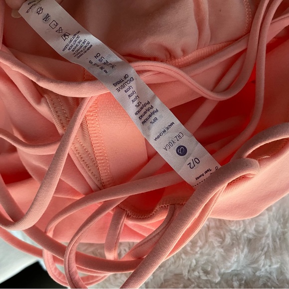 Woman’s Strappy Back Built In Shelf Bra Tank Yoga Workout Cami Sz 2-4 - Picture 6 of 7